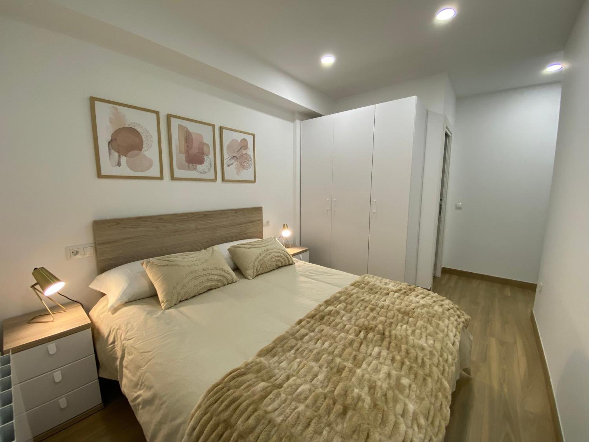 Apartamento Recien Reformado Zona Estaciones Lägenhet Santander Exteriör bild